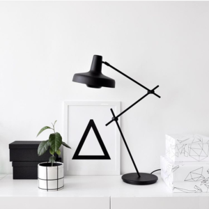 LAMPA STOŁOWA ARIGATO CZARNA GRUPA PRODUCTS